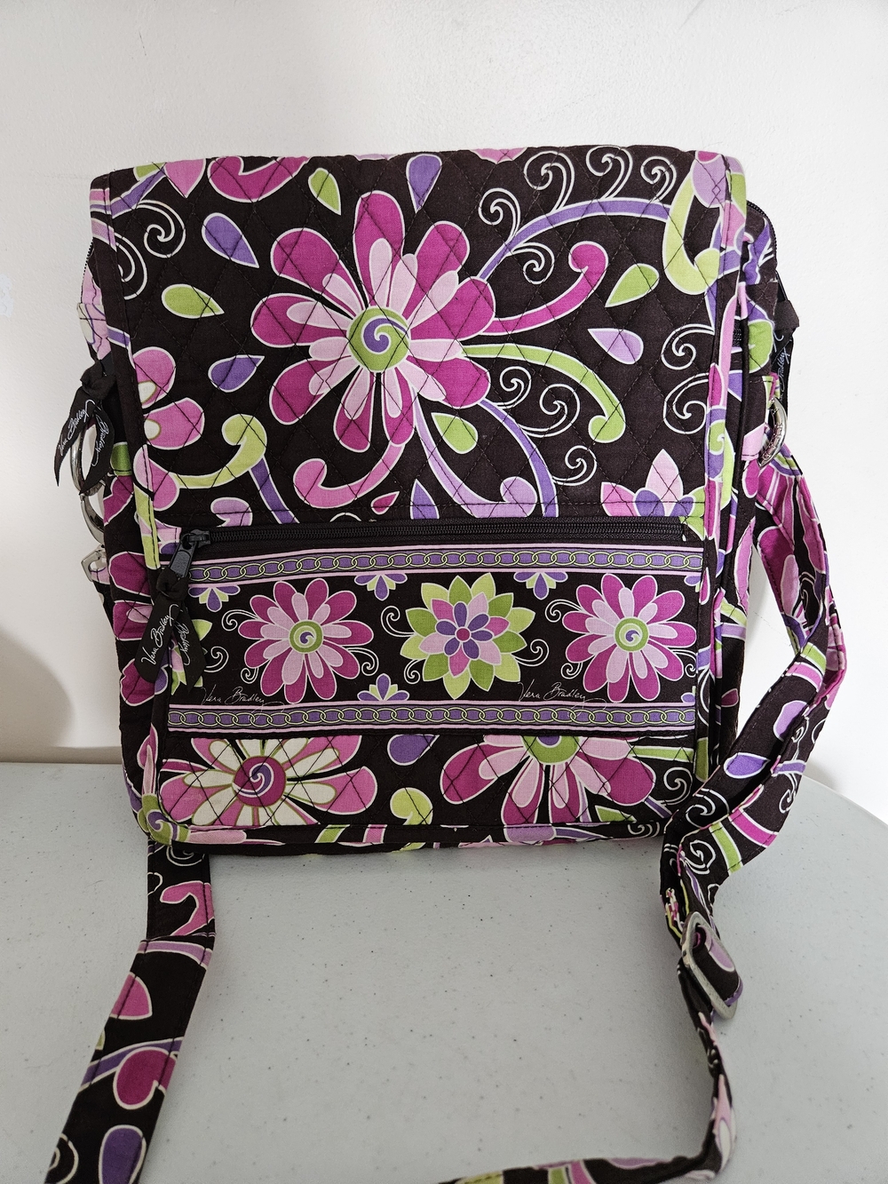 Vera Bradley Purple Punch Retired Quilted Cotton Messenger Crossbody M